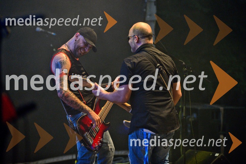  Iztok Melanšek, član skupine Tabu;  Tomaž Trop, član skupine TabuEuroparkov koncert leta: Tabu in Jan Plestenjak