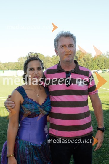  Sara Stadler, Vinska kraljica Slovenije 2016;  ... Tradicionalna tekma Vinske reprezentance Slovenije ob dnevu vinogradnikov na sejmu Agra