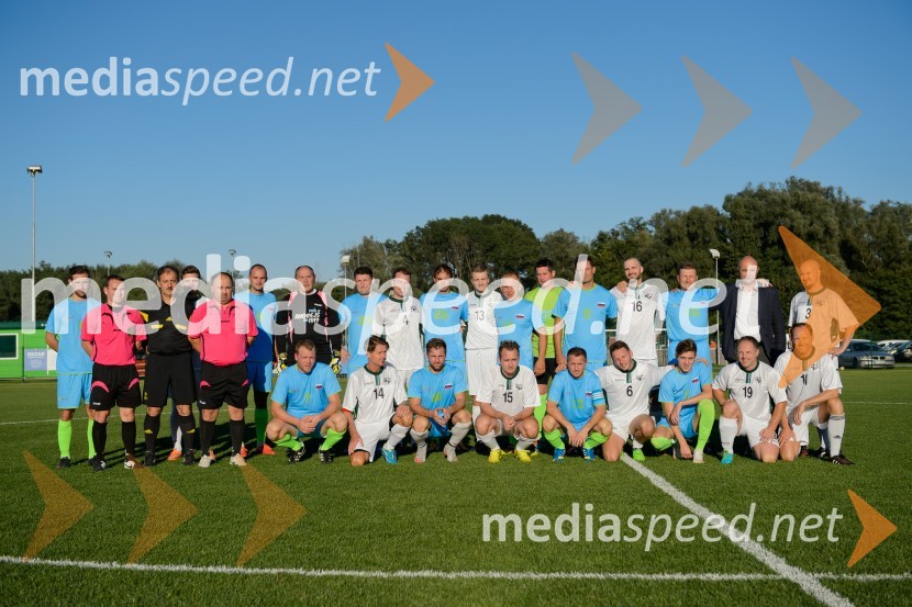 Tradicionalna tekma Vinske reprezentance Slovenije ob dnevu vinogradnikov na sejmu AgraTradicionalna tekma Vinske reprezentance Slovenije ob dnevu vinogradnikov na sejmu Agra