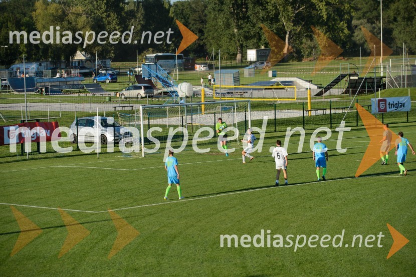 Tradicionalna tekma Vinske reprezentance Slovenije ob dnevu vinogradnikov na sejmu AgraTradicionalna tekma Vinske reprezentance Slovenije ob dnevu vinogradnikov na sejmu Agra