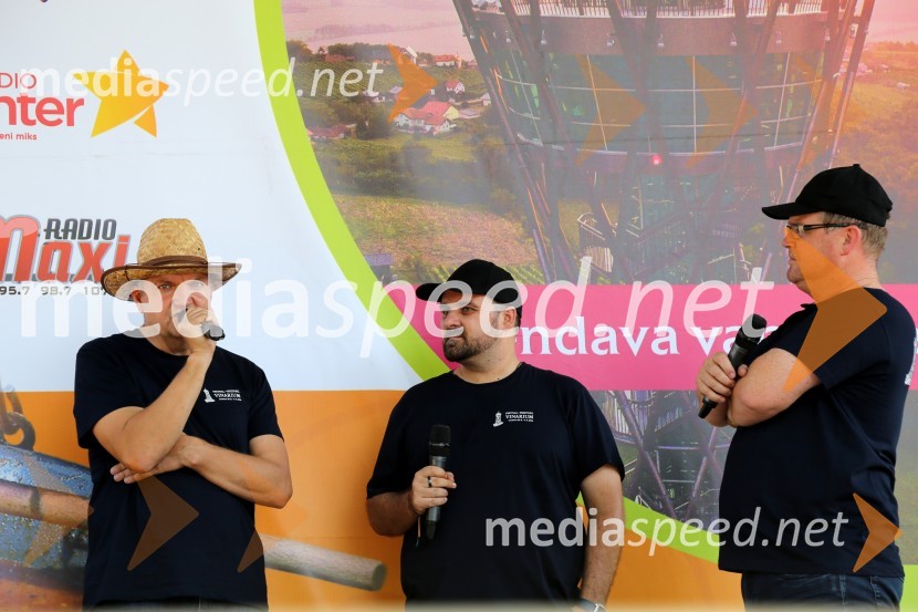  Igor Kolenko, direktor prireditve Bogračfest, direktor Stanovanjskega podjetja Lendava;  ... ;  ... Bogračfest 2016