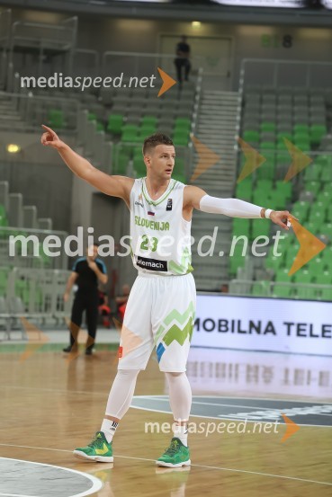  Alen Omić, košarkarSlovenski košarkarji za uvod kvalifikacij premagali Kosovo