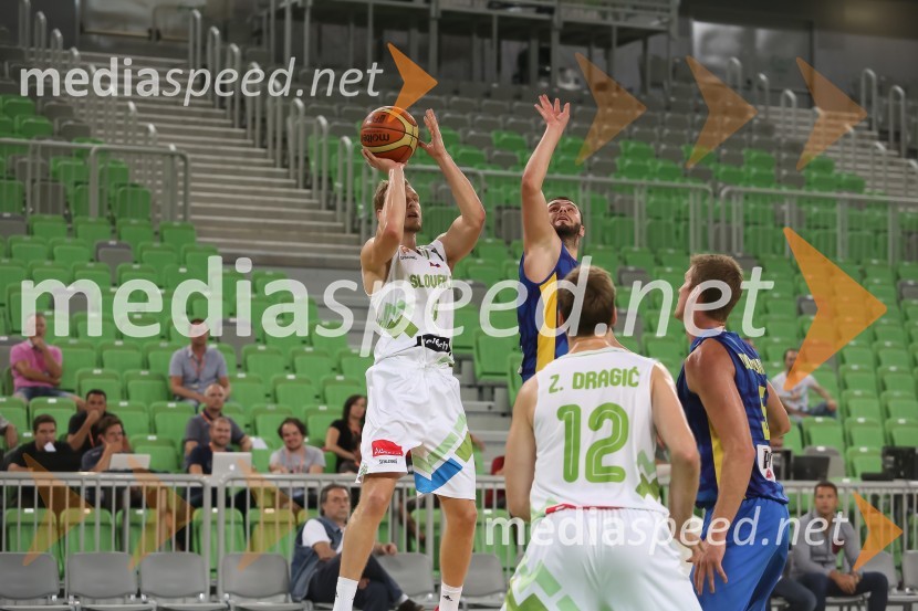  Jaka Blažič, košarkar;  ... ;  Zoran Dragić, košarkar;  ... Slovenski košarkarji za uvod kvalifikacij premagali Kosovo