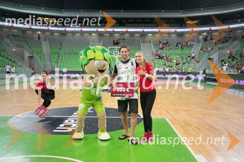 Slovenski košarkarji za uvod kvalifikacij premagali Kosovo