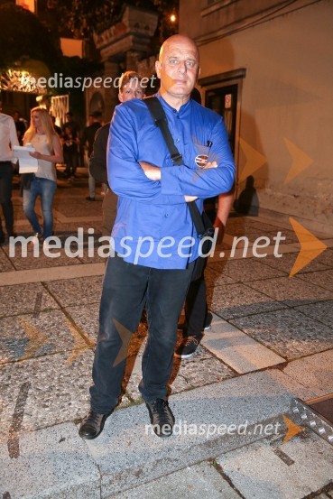  Dragan Živadinov, režiserFestival Ljubljana: Laibach in Simfonični orkester RTV Slovenija