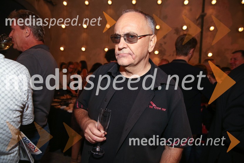  Igor Vidmar, novinar, glasbeni promotor, publicist, producentFestival Ljubljana: Laibach in Simfonični orkester RTV Slovenija