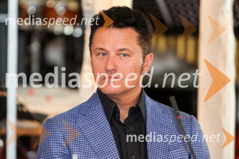  Piotr Beczala, tenoristFestival Ljubljana: Novinarska konferenca