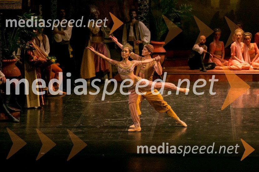  Asami Nakashima, baletna plesalka;  ... Festival Ljubljana 2016: Baletna predstava Gusar