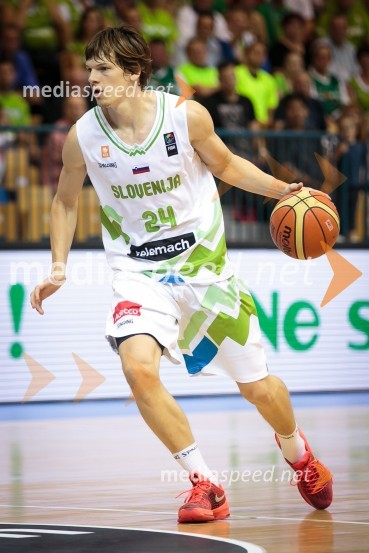  Jaka Klobučar, košarkarSlovenski košarkarji premagali tudi ekipo iz Ukrajine