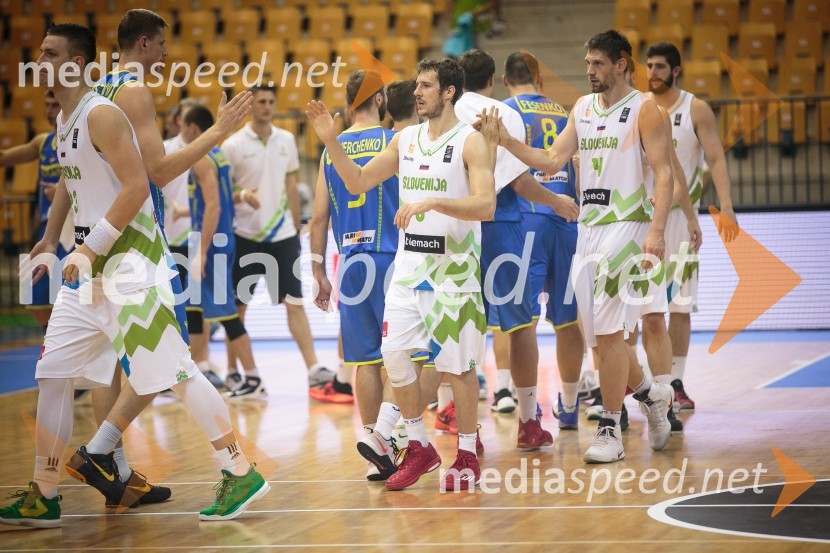  Goran Dragić, košarkar;  Gašper Vidmar, košarkarSlovenski košarkarji premagali tudi ekipo iz Ukrajine