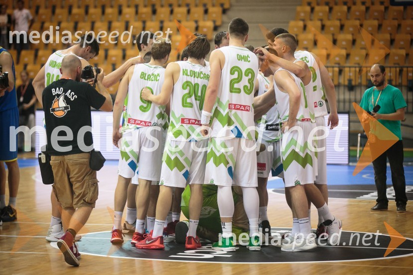  Jaka Blažič, košarkar;  Jaka Klobučar, košarkar;  Alen Omić, košarkar;  ... Slovenski košarkarji premagali tudi ekipo iz Ukrajine