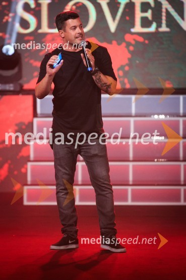  Klemen Bučan, stand up komik, radijski voditeljMiss Slovenije 2016 je Maja Taradi