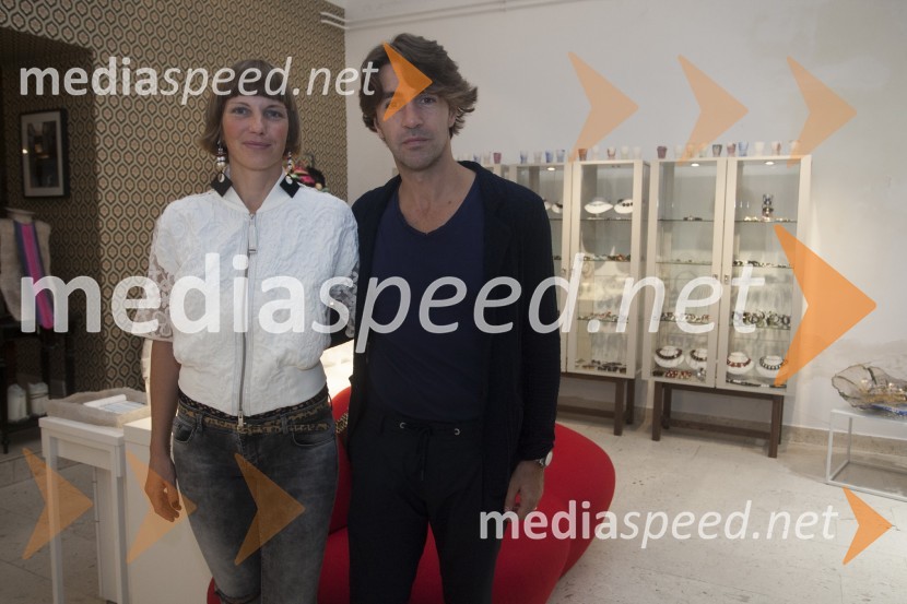  Bojana Kovačič Zemljič, oblikovalka nakita E2RD;  Edward Clug, umetniški direktor, Balet SNG MariborUvertura v Clug Week ter predstavitev kolekcije Edward by E2RD