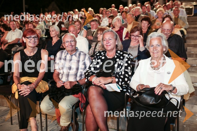  Darinka Pavlič Kamien, strokovnjakinja za komuniciranje; dr. Peter Kamien;  ... ;  ... Festival Ljubljana 2016: Pesmi mojih krajev, Manca Izmajlova
