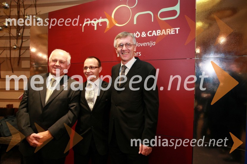 Edvard Čagran, župan občine Šentilj, Gregor Jeza, predsednik uprave Hit Šentilj d.d. in mag. Niko Trošt, predsednik uprave Hit d.d.Otvoritev igralniško zabaviščnega centra Mond v Šentilju