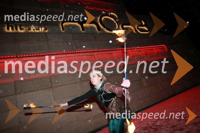 Ognjeni spektakelOtvoritev igralniško zabaviščnega centra Mond v Šentilju