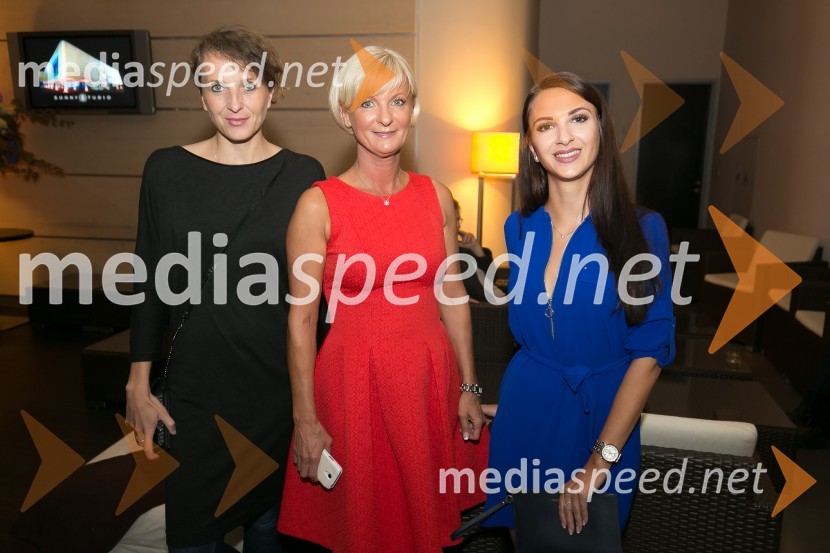  Polona Lovšin, Riko d.o.o.;  Sonja Poljanšek Škrabec, lastnica Welness centra Sunny;  ... Sunny studio, tradicionalni sprejem ob začetku nove sezone
