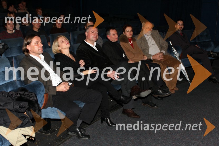 Bojan Labović, vodja referata za kulturo MOM, Staš Ravter, direktor Slovenske kinoteke z ženo Natalijo, Daniel Sajko, svetovalec župana MOM, Stane Malčič, predsednik sveta Slovenske kinoteke z ženo in Boštjan Miha Jambrek, vodja programskega oddelka Slovenske kinotekeOtvoritev gostovanja Slovenske kinoteke v Mariboru