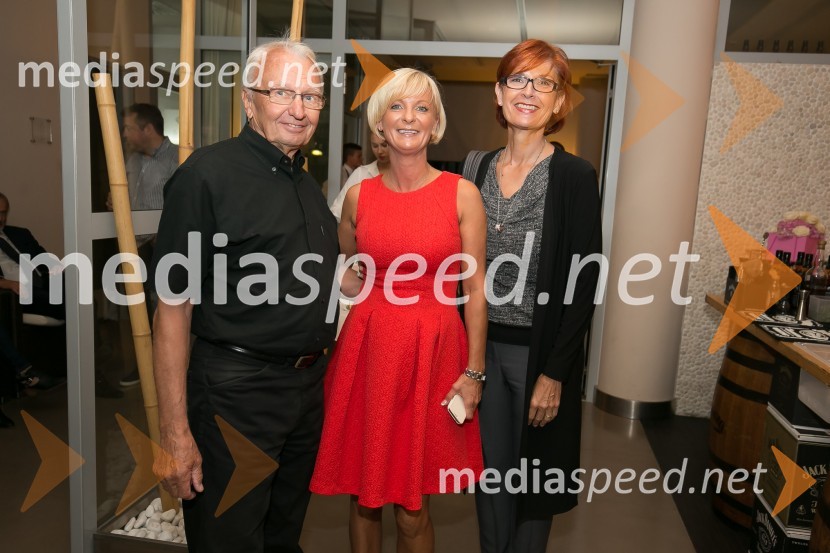 dr. Peter Kamien;  Sonja Poljanšek Škrabec, lastnica Welness centra Sunny;  Darinka Pavlič Kamien, strokovnjakinja za komuniciranjeSunny studio, tradicionalni sprejem ob začetku nove sezone