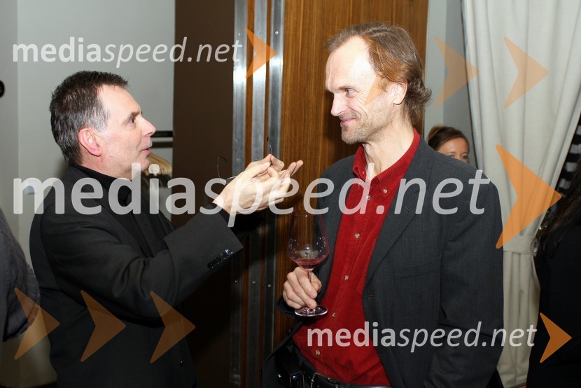 Daniel Sajko, svetovalec župana MOM in Aleš Lombergar, kulturni konzervatorOtvoritev gostovanja Slovenske kinoteke v Mariboru