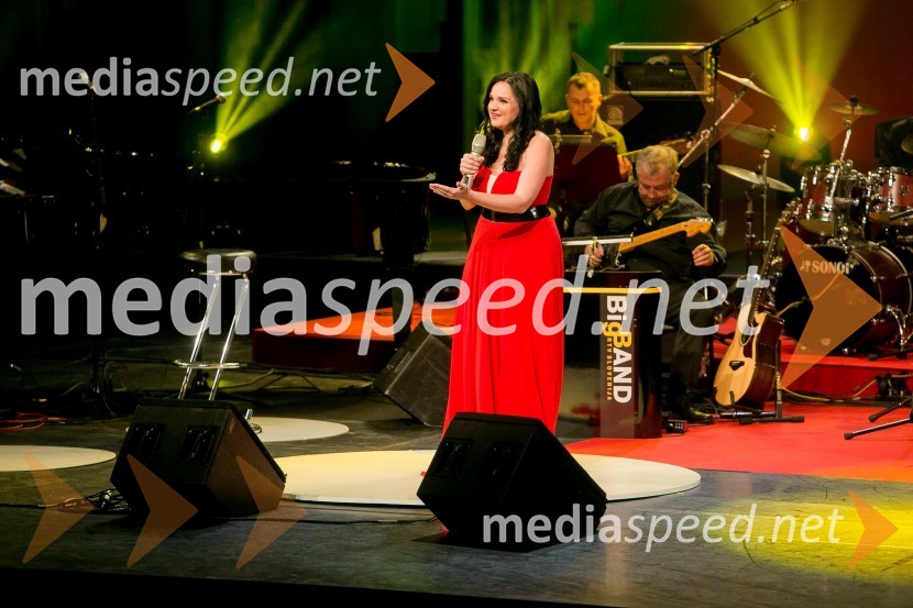  Alenka Gotar, operna pevkaDobrodelni koncert Rdečega križa Slovenije