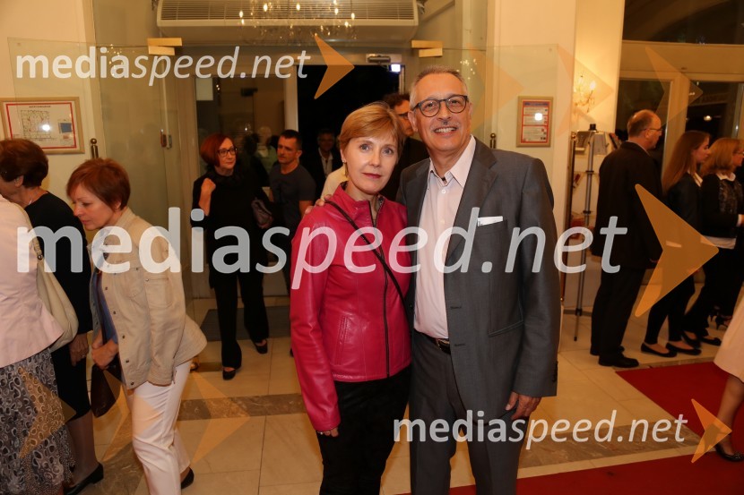  Irena Porekar Kacafura, Pokrajinski muzej Maribor;  Miha Kacafura, fotografTrije svetovni baletni ansambli, združeni v enem večeru