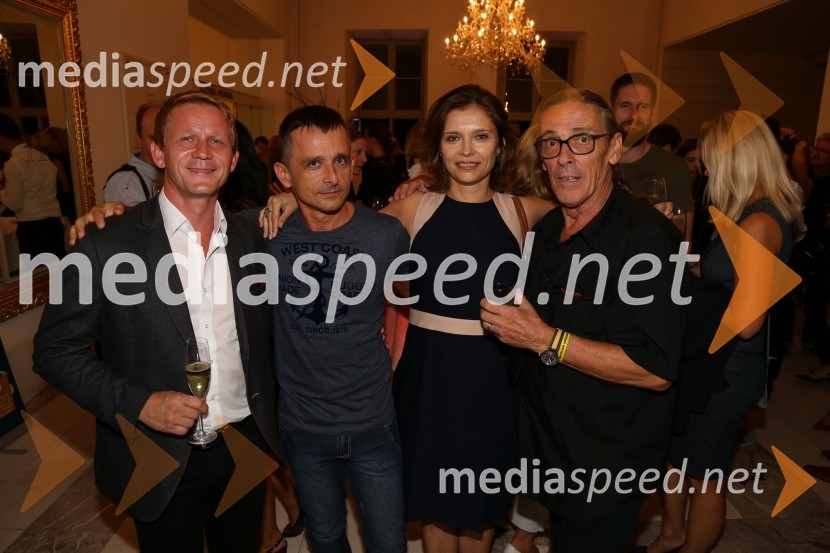  Krzysztof Nowogrodzki, Stuttgartski Balet;  Damijan Vinter, voditelj;  Galina Čajka Kuhar, baletna solistka;  Peter Krajnc, inspicientTrije svetovni baletni ansambli, združeni v enem večeru