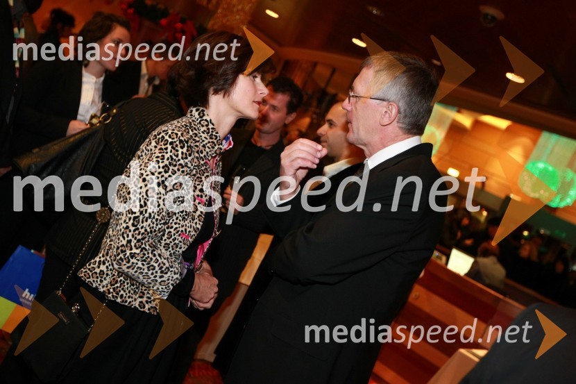 Nevenka Črnko, članica uprave Hit d.d. in mag. Niko Trošt, predsednik uprave Hit d.d.Otvoritev igralniško zabaviščnega centra Mond v Šentilju