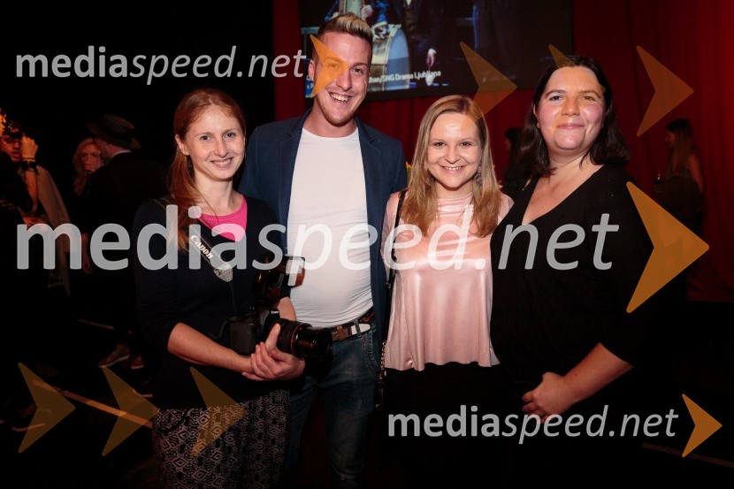  Katja Kodba, fotografinja;  Rok  Keber;  Alma Rahne, novinarka 24ur.com in POP TV;  Teja Pelko, novinarka, POP TVZaljubljenca, premiera predstave
