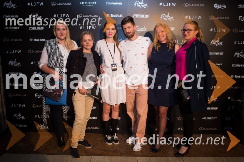  ... ;  ... ;  ... ;  Tomaž Mihelič - Marlenna, član skupine Sestre;  ... ;  ... Ljubljana Fashion Week  (LJFW), 1. dan