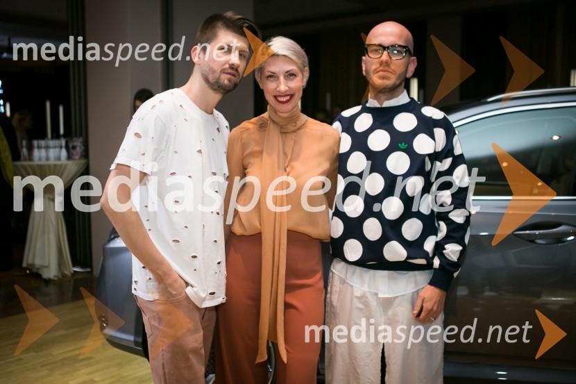  Tomaž Mihelič - Marlenna, član skupine Sestre;  ... ;  Peter Movrin, modni oblikovalecLjubljana Fashion Week  (LJFW), 1. dan