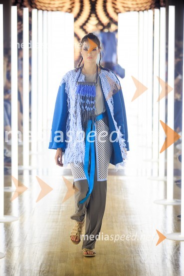 Modna kolekcija Tine GorkičLjubljana Fashion Week  (LJFW), 1. dan