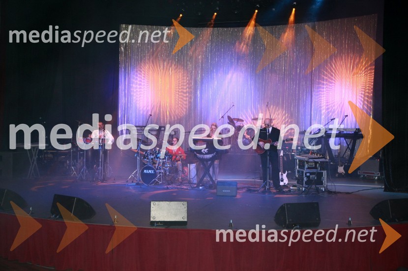 NastopajočiOtvoritev igralniško zabaviščnega centra Mond v Šentilju