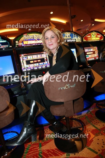 Nina Jerančič, dirkačicaOtvoritev igralniško zabaviščnega centra Mond v Šentilju