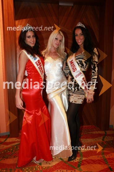 Sara Frančeškin, Miss Hit Stars 2008 in Miss Earth Slovenije 2008, ... in Tina Gaber, miss Hawaiian Tropic 2008Otvoritev igralniško zabaviščnega centra Mond v Šentilju