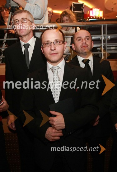 Mag. Niko Trošt, predsednik uprave Hit d.d., Gregor Jeza, predsednik uprave Hit Šentilj d.d. in Marjan Hribar, generalni direktor Direktorata za turizem na Ministrstvu za gospodarstvoOtvoritev igralniško zabaviščnega centra Mond v Šentilju