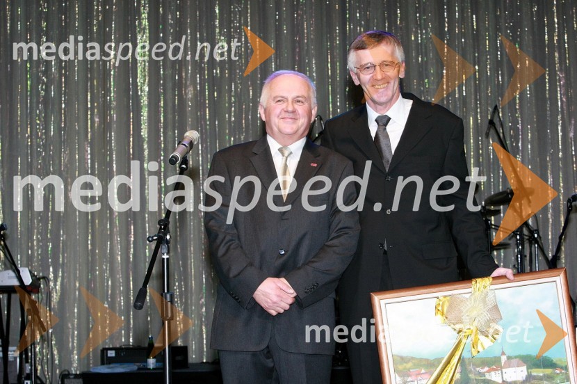 Edvard Čagran, župan občine Šentilj in mag. Niko Trošt, predsednik uprave Hit d.d.Otvoritev igralniško zabaviščnega centra Mond v Šentilju