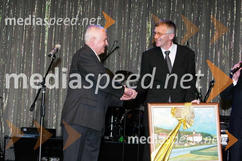 Edvard Čagran, župan občine Šentilj in mag. Niko Trošt, predsednik uprave Hit d.d.Otvoritev igralniško zabaviščnega centra Mond v Šentilju