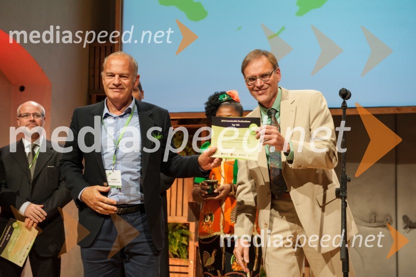  ... ;  ... ;  Albert Salman, predsednik Green DestinationsRazglasitev najbolj trajnostno naravnanih destinacij Slovenije in sveta