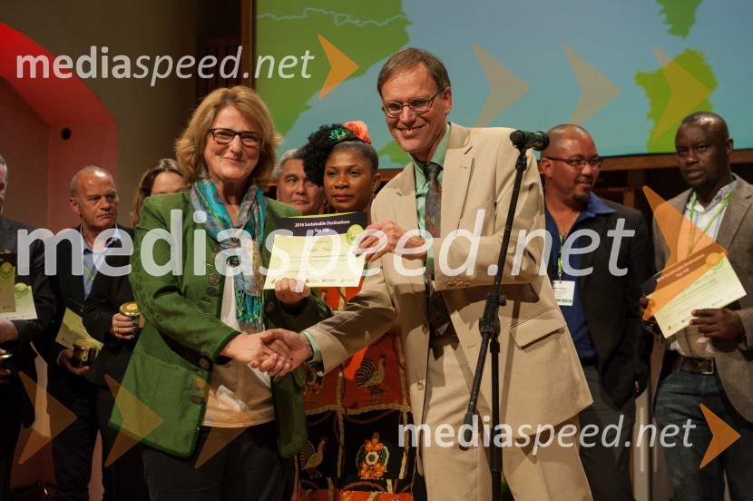  ... ;  ... ;  ... ;  ... ;  Albert Salman, predsednik Green Destinations;  ... ;  ... Razglasitev najbolj trajnostno naravnanih destinacij Slovenije in sveta