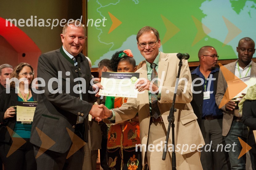  ... ;  Albert Salman, predsednik Green DestinationsRazglasitev najbolj trajnostno naravnanih destinacij Slovenije in sveta