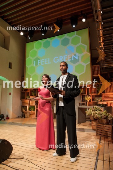  Tajda Lekše, voditeljica;  Joseph Nzobandora - Jose, raper, Murat & JoseRazglasitev najbolj trajnostno naravnanih destinacij Slovenije in sveta