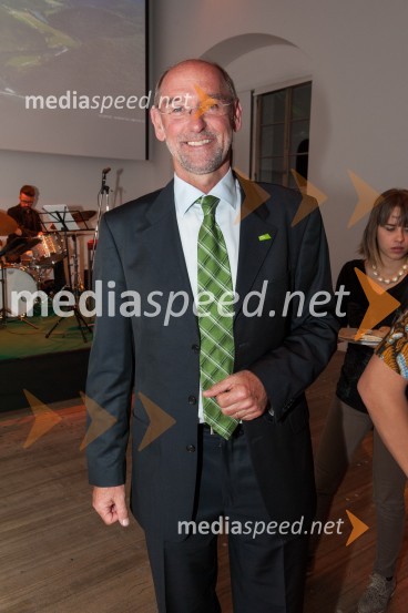  Iztok Altbauer, direktor, Skupnost slovenskih naravnih zdraviliščRazglasitev najbolj trajnostno naravnanih destinacij Slovenije in sveta