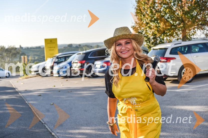  Nuša Derenda, pevkaZnani Slovenci na prvi trgatvi šipona, Jeruzalem Ormož