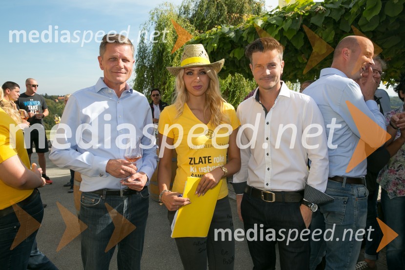  Jorn Pedersen, direktor skupine P&F Holding vino;  Sonja  Erčulj, vodja marketinga P&F Jeruzalem;  Boštjan Romih, televizijski voditeljZnani Slovenci na prvi trgatvi šipona, Jeruzalem Ormož