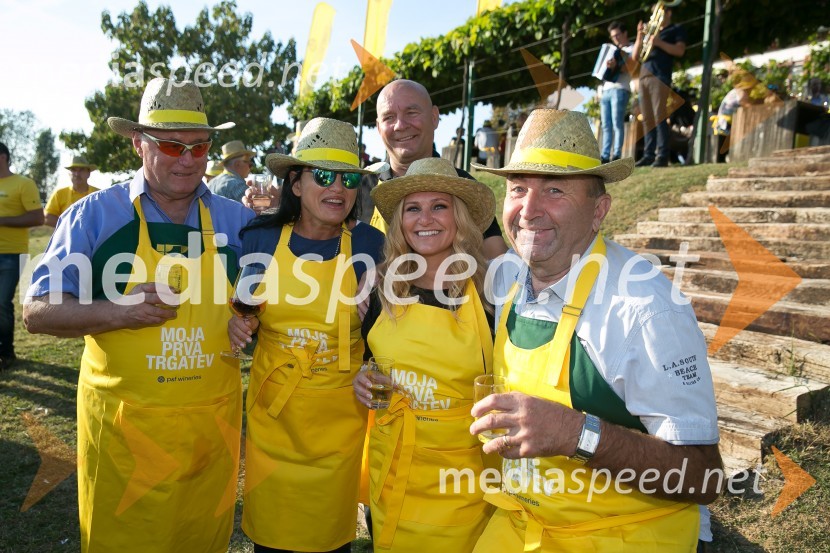  ... ;  ... ;  Danilo Šoster, vodja prodaje za gostinstvo, P&F Jeruzalem ;  Nuša Derenda, pevka;  ... Znani Slovenci na prvi trgatvi šipona, Jeruzalem Ormož