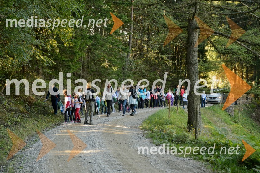 Otvoritev otroškega igrišča na KošenjakuOtvoritev otroškega igrišča na Košenjaku