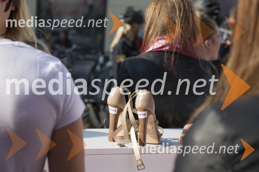 10. Cosmopolitanov tek v petkah in 15. rojstni dan