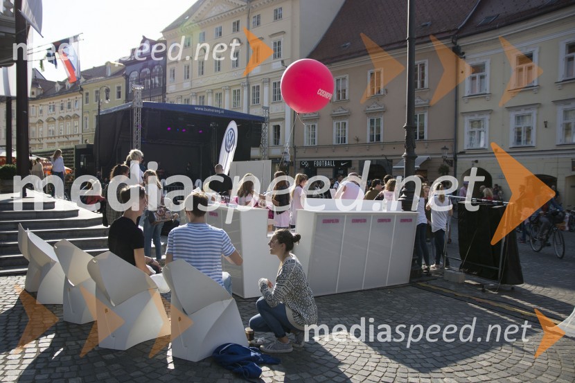 10. Cosmopolitanov tek v petkah in 15. rojstni dan