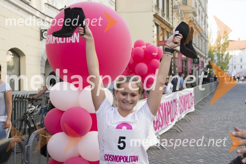  Maruša Stremecki Pukl, zmagovalka Cosmopolitanovega teka v petkah10. Cosmopolitanov tek v petkah in 15. rojstni dan